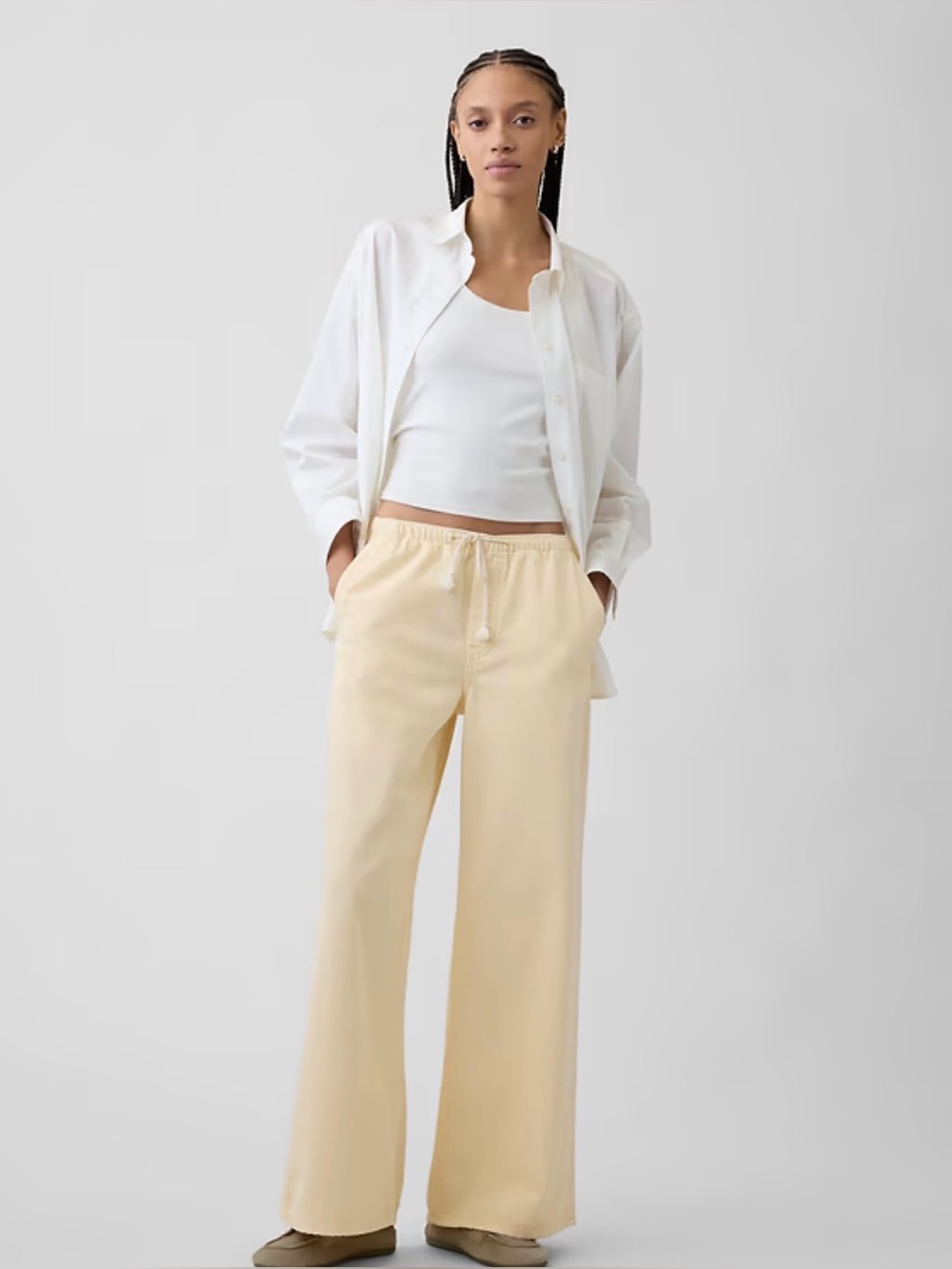 Gap Mid Rise Soft Pull-On Wide-Leg Jeans